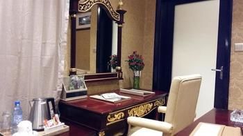 In-Room Business Center